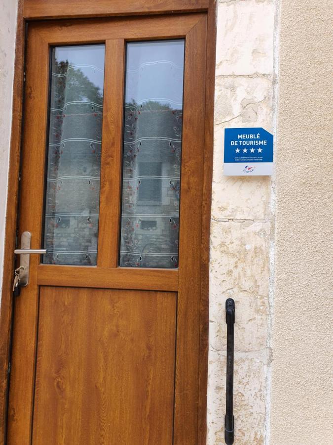 Le Bacchus Villa Chablis Exterior photo