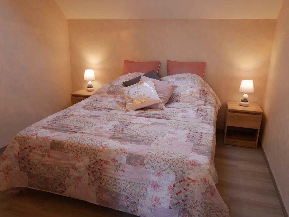 Le Bacchus Villa Chablis Exterior photo
